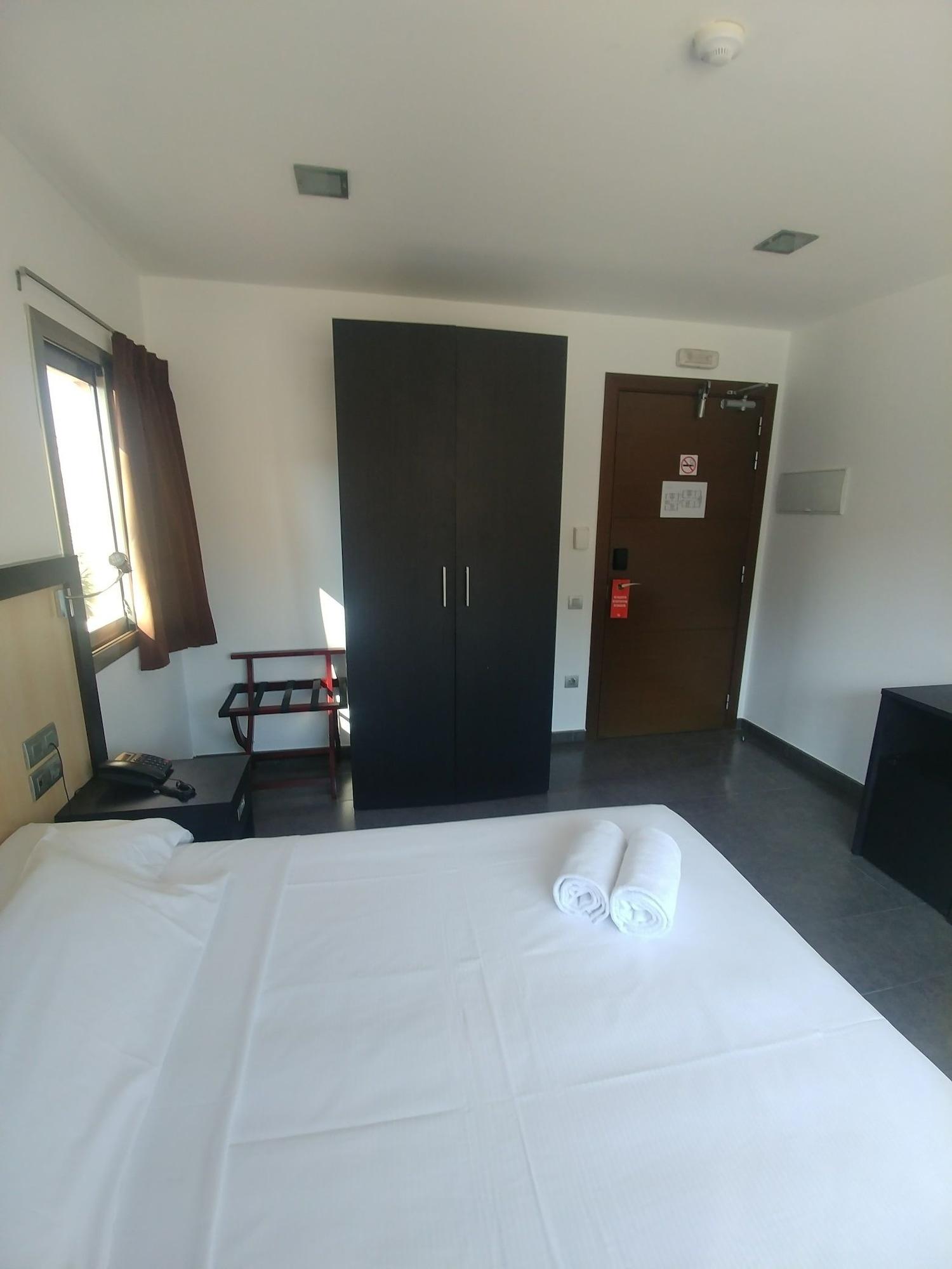 Hotel 170 Castelldefels Zewnętrze zdjęcie