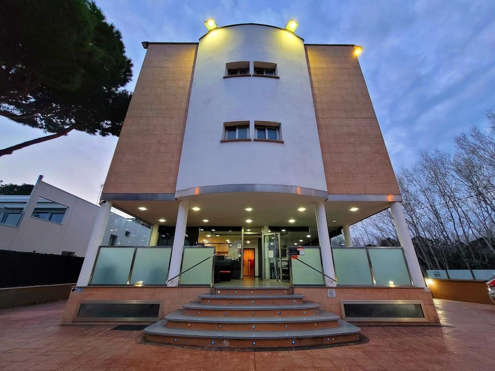Hotel 170 Castelldefels Zewnętrze zdjęcie